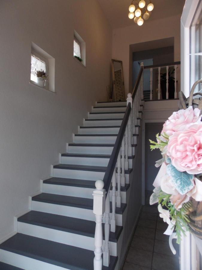 Eden Villa Apartmanhaz บาลาตอนฟือเรด ภายนอก รูปภาพ