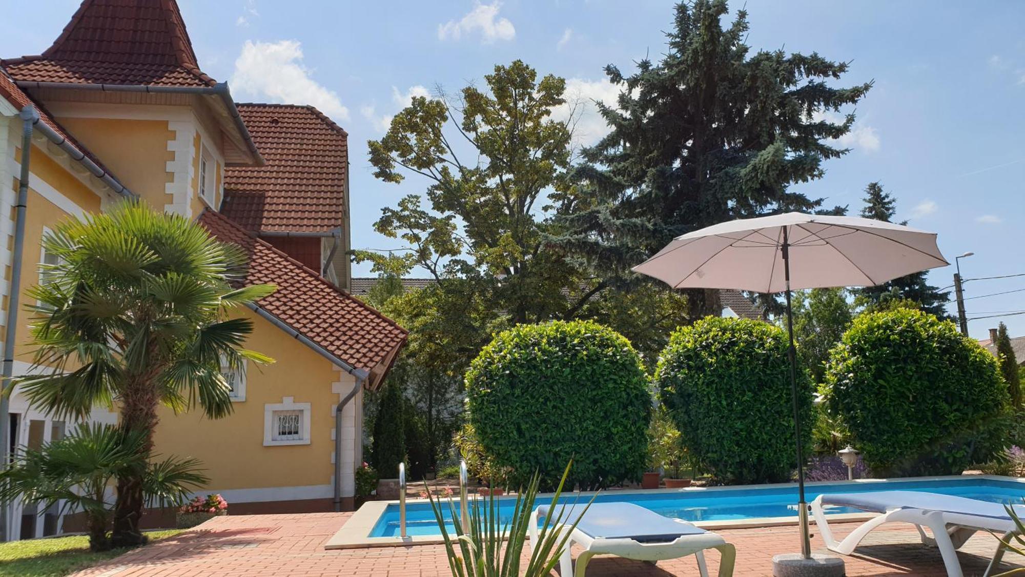 Eden Villa Apartmanhaz บาลาตอนฟือเรด ภายนอก รูปภาพ