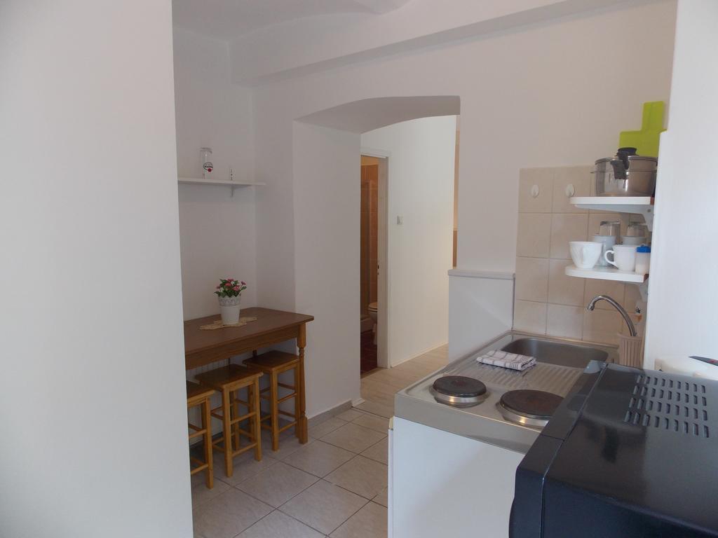 Eden Villa Apartmanhaz บาลาตอนฟือเรด ภายนอก รูปภาพ