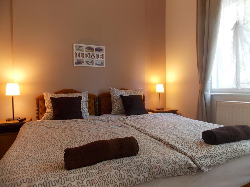 Eden Villa Apartmanhaz บาลาตอนฟือเรด ภายนอก รูปภาพ
