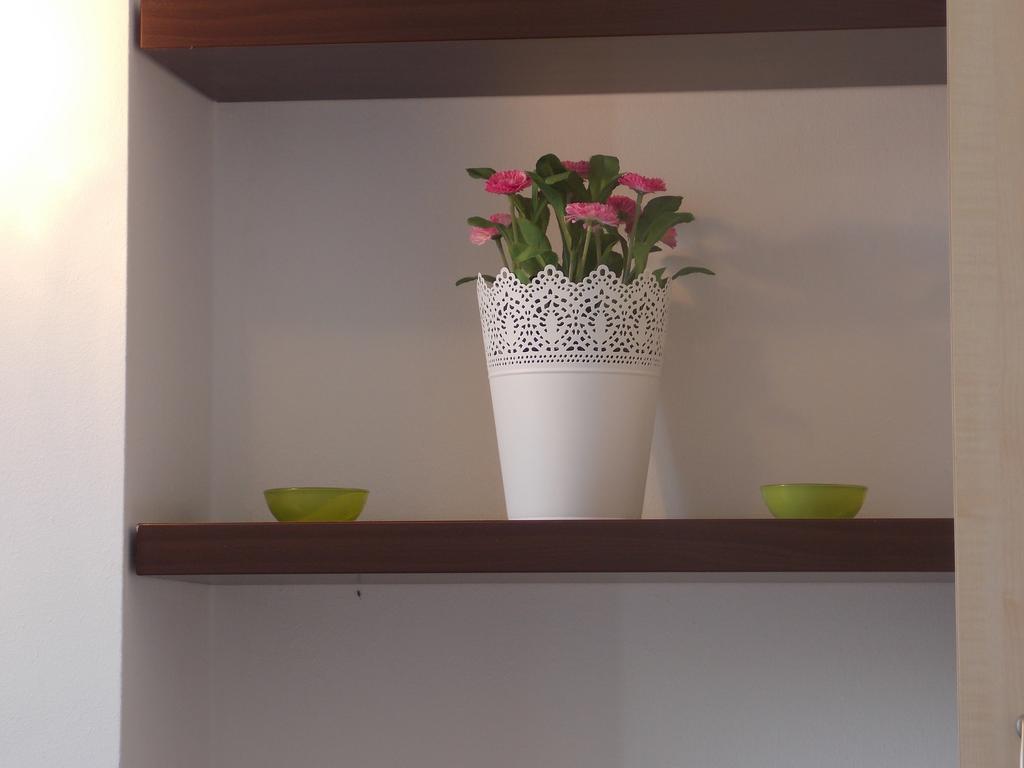 Eden Villa Apartmanhaz บาลาตอนฟือเรด ภายนอก รูปภาพ