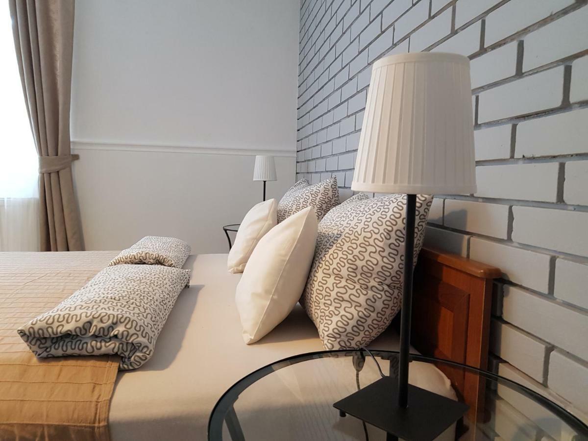 Eden Villa Apartmanhaz บาลาตอนฟือเรด ภายนอก รูปภาพ
